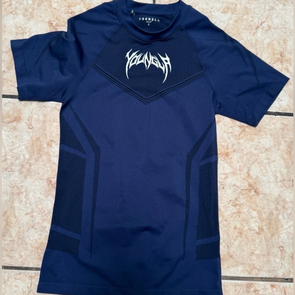 Youngla compression tee